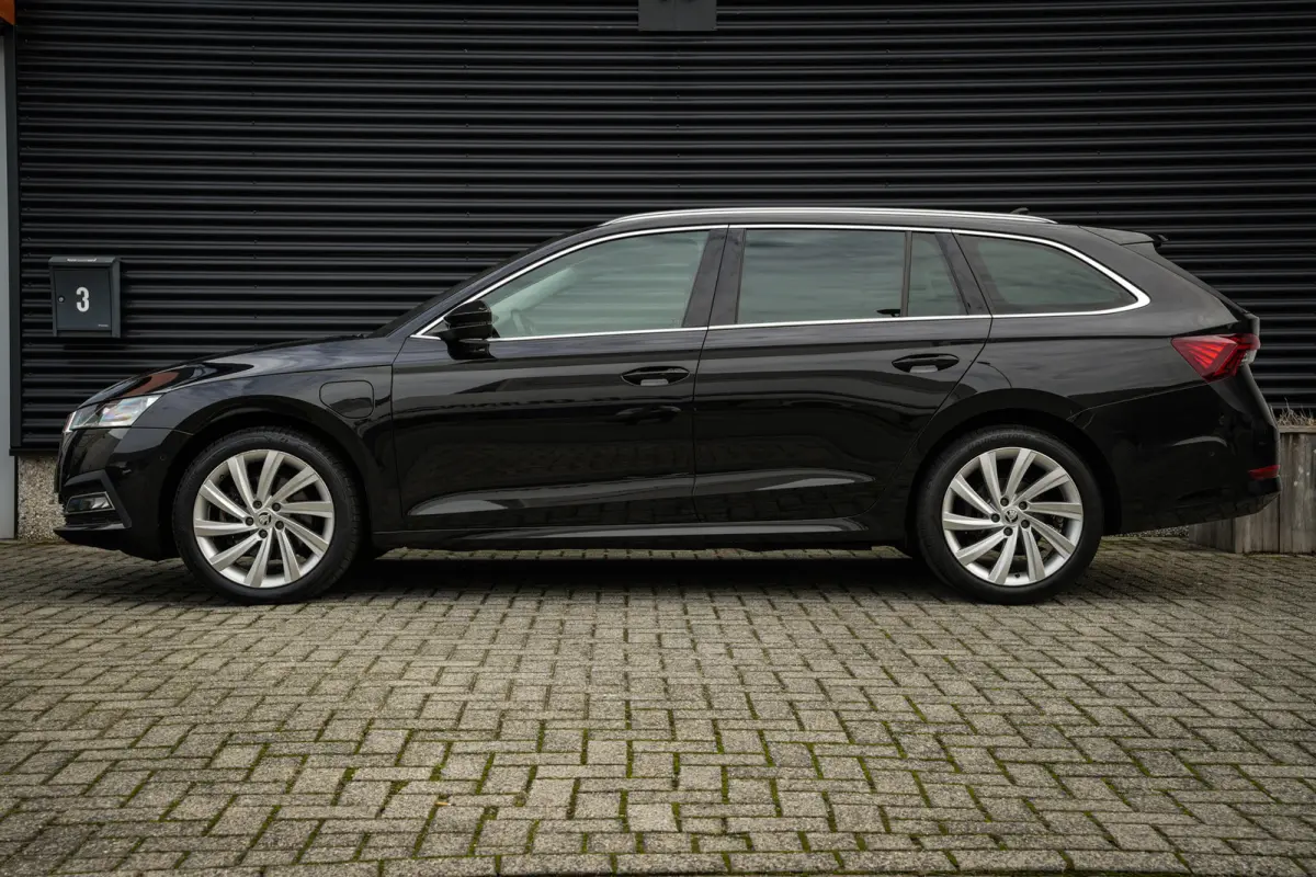 1.4 TSI iV PHEV Style | CarPlay | ACC | Virtual cockpit | Navi | Clima | Metallic |
