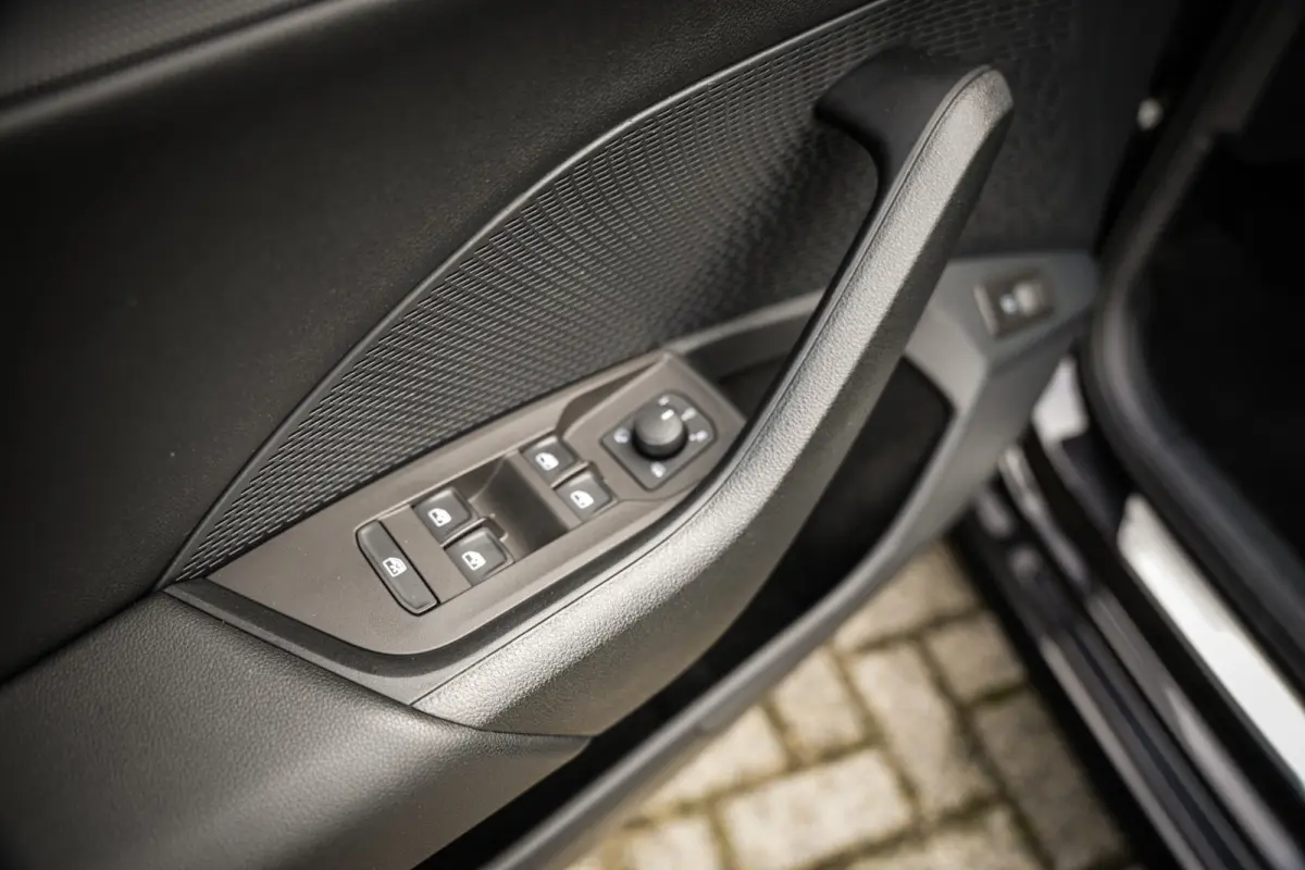 1.4 TSI iV PHEV Style | CarPlay | ACC | Virtual cockpit | Navi | Clima | Metallic |