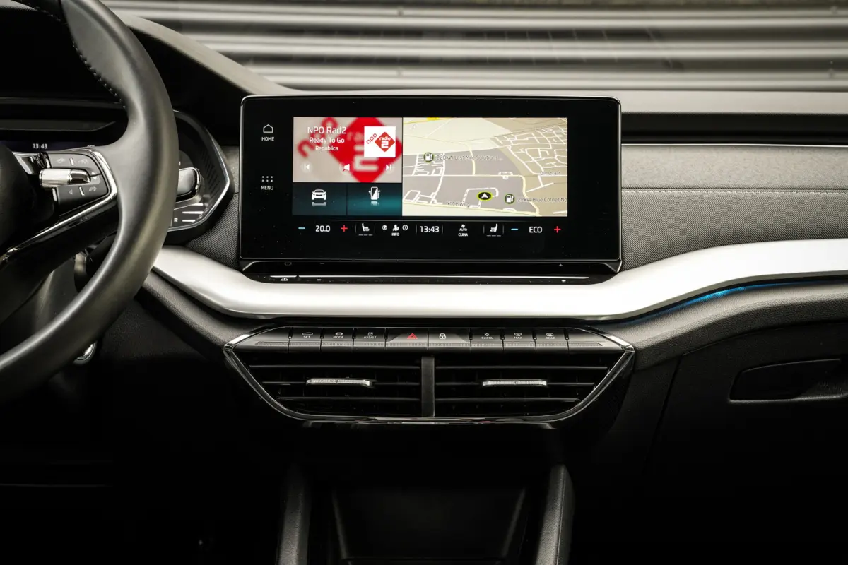 1.4 TSI iV PHEV Style | CarPlay | ACC | Virtual cockpit | Navi | Clima | Metallic |