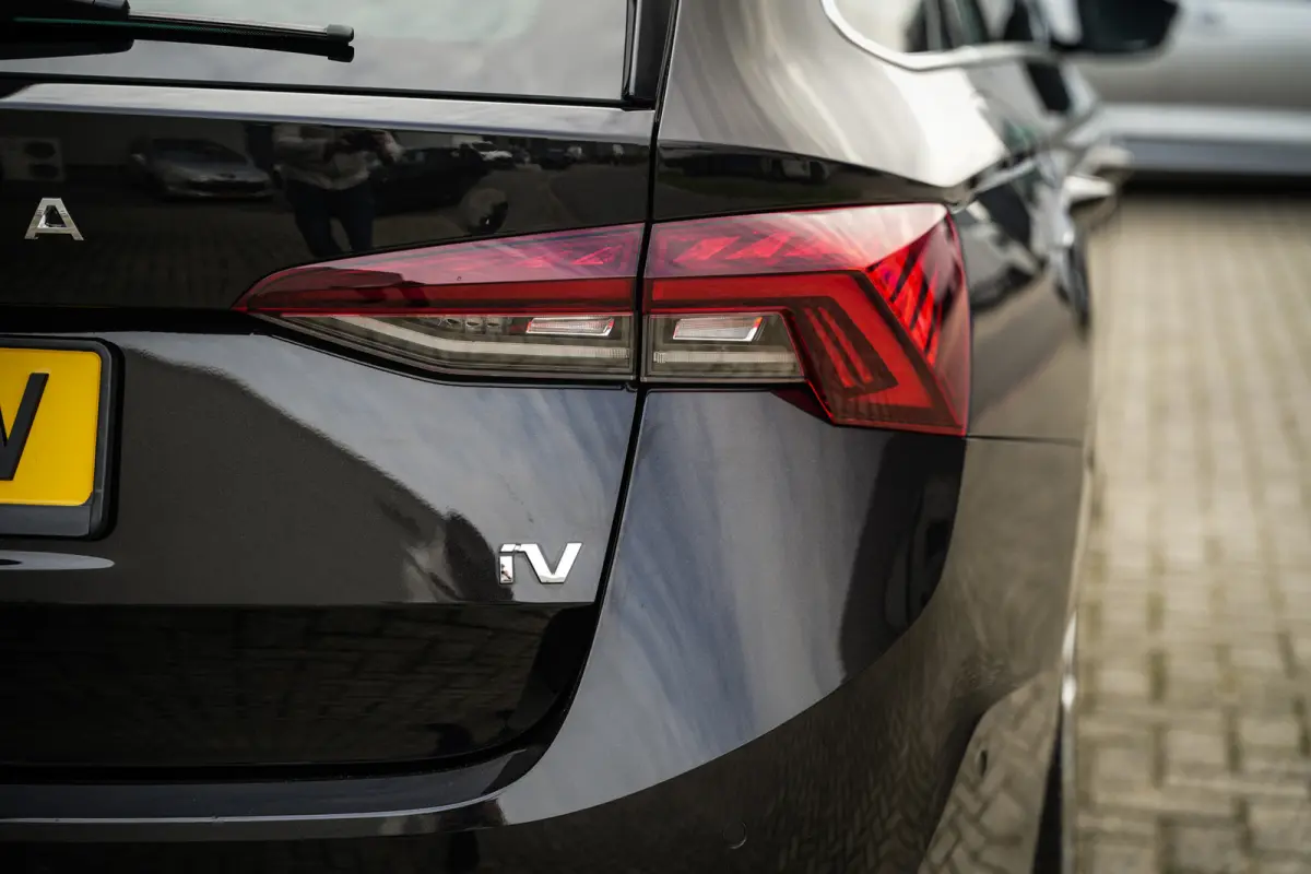 1.4 TSI iV PHEV Style | CarPlay | ACC | Virtual cockpit | Navi | Clima | Metallic |