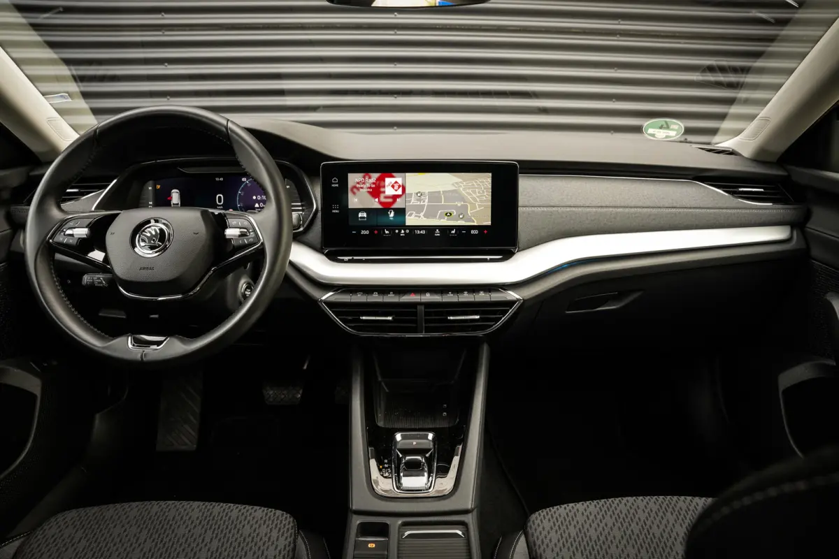 1.4 TSI iV PHEV Style | CarPlay | ACC | Virtual cockpit | Navi | Clima | Metallic |