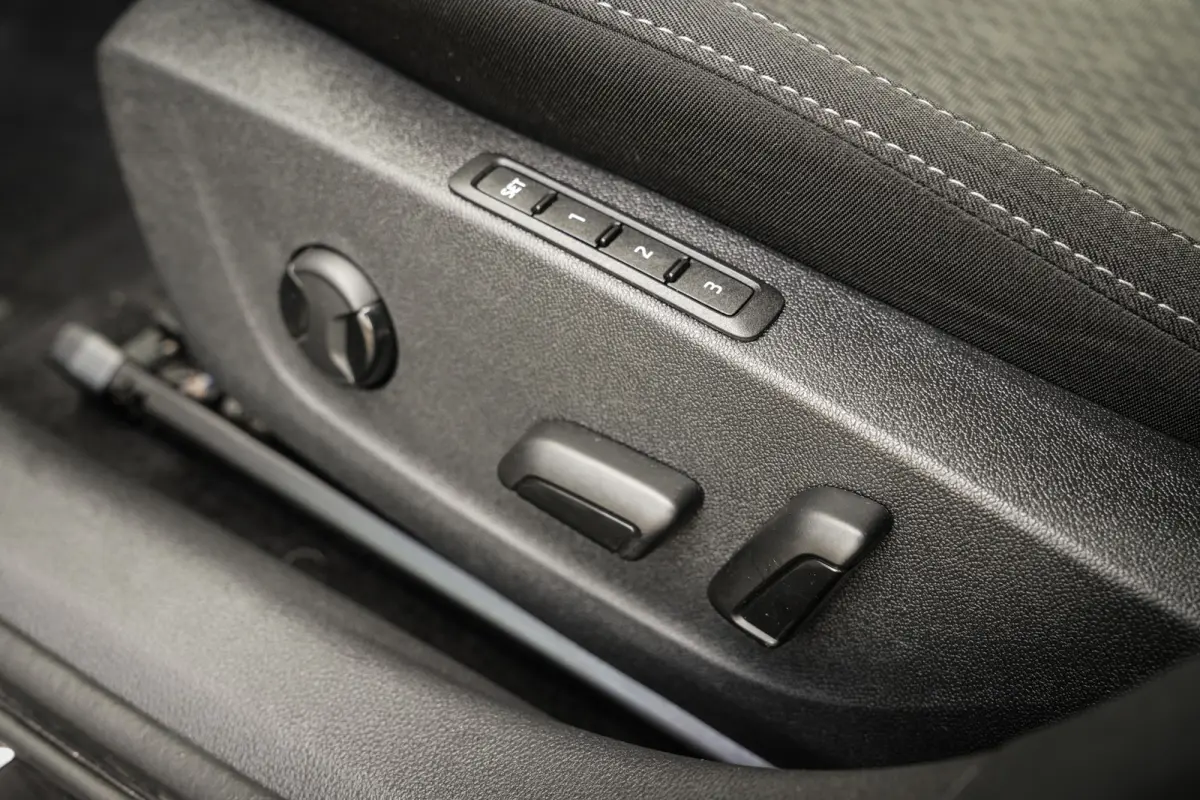 1.4 TSI iV PHEV Style | CarPlay | ACC | Virtual cockpit | Navi | Clima | Metallic |