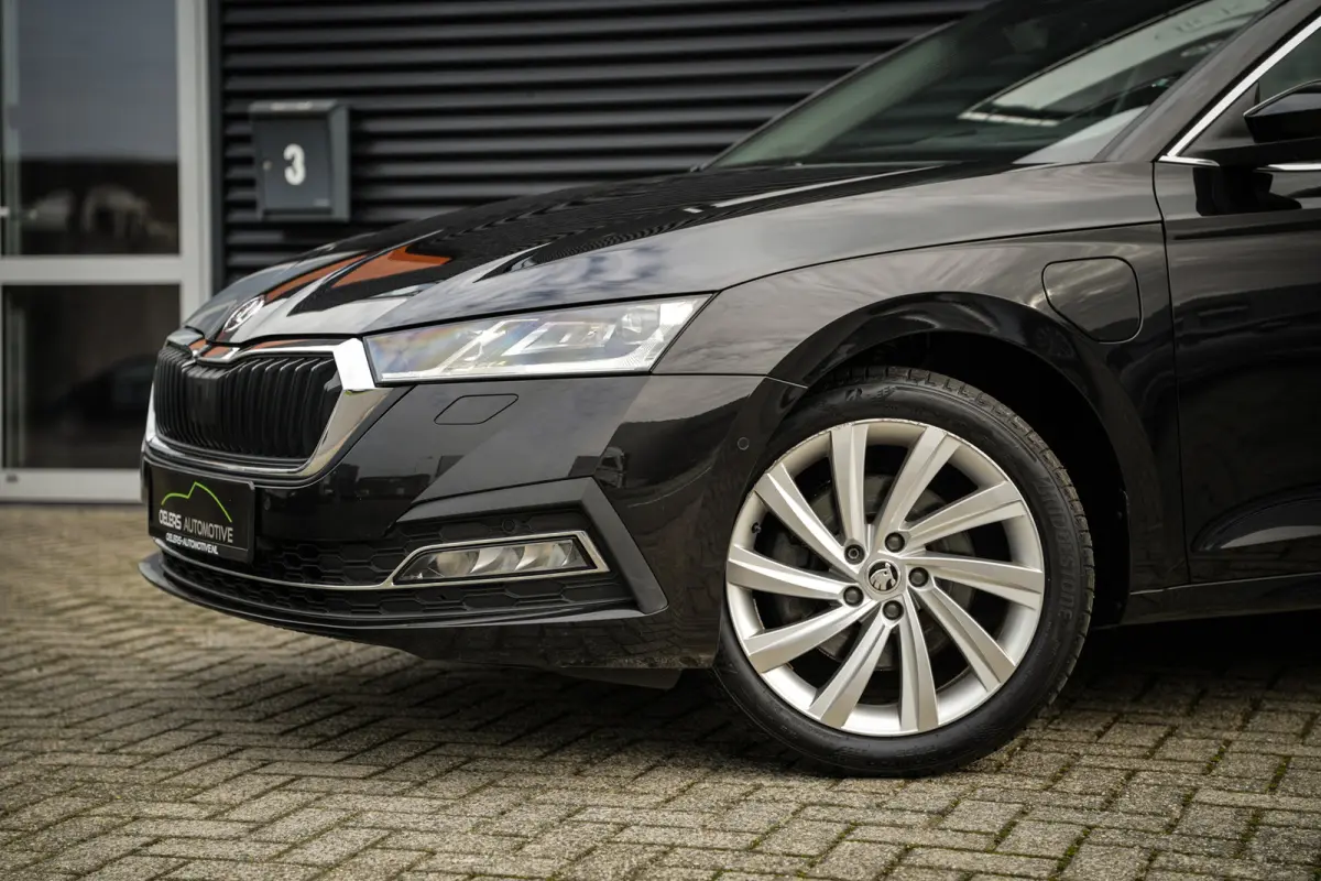 1.4 TSI iV PHEV Style | CarPlay | ACC | Virtual cockpit | Navi | Clima | Metallic |