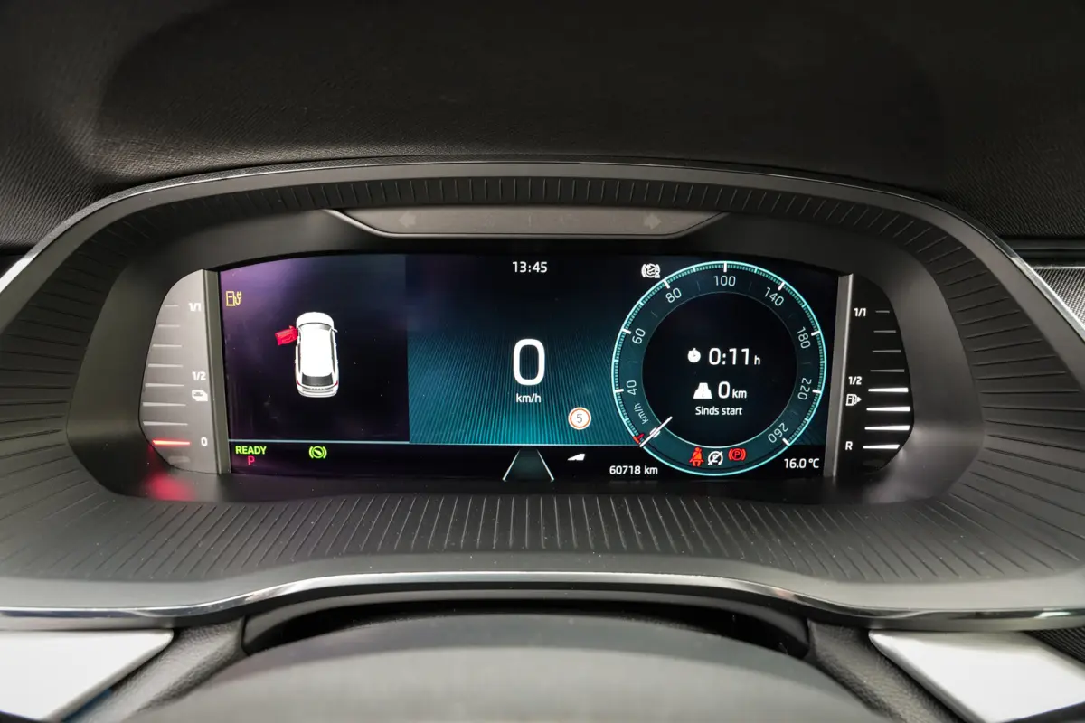 1.4 TSI iV PHEV Style | CarPlay | ACC | Virtual cockpit | Navi | Clima | Metallic |
