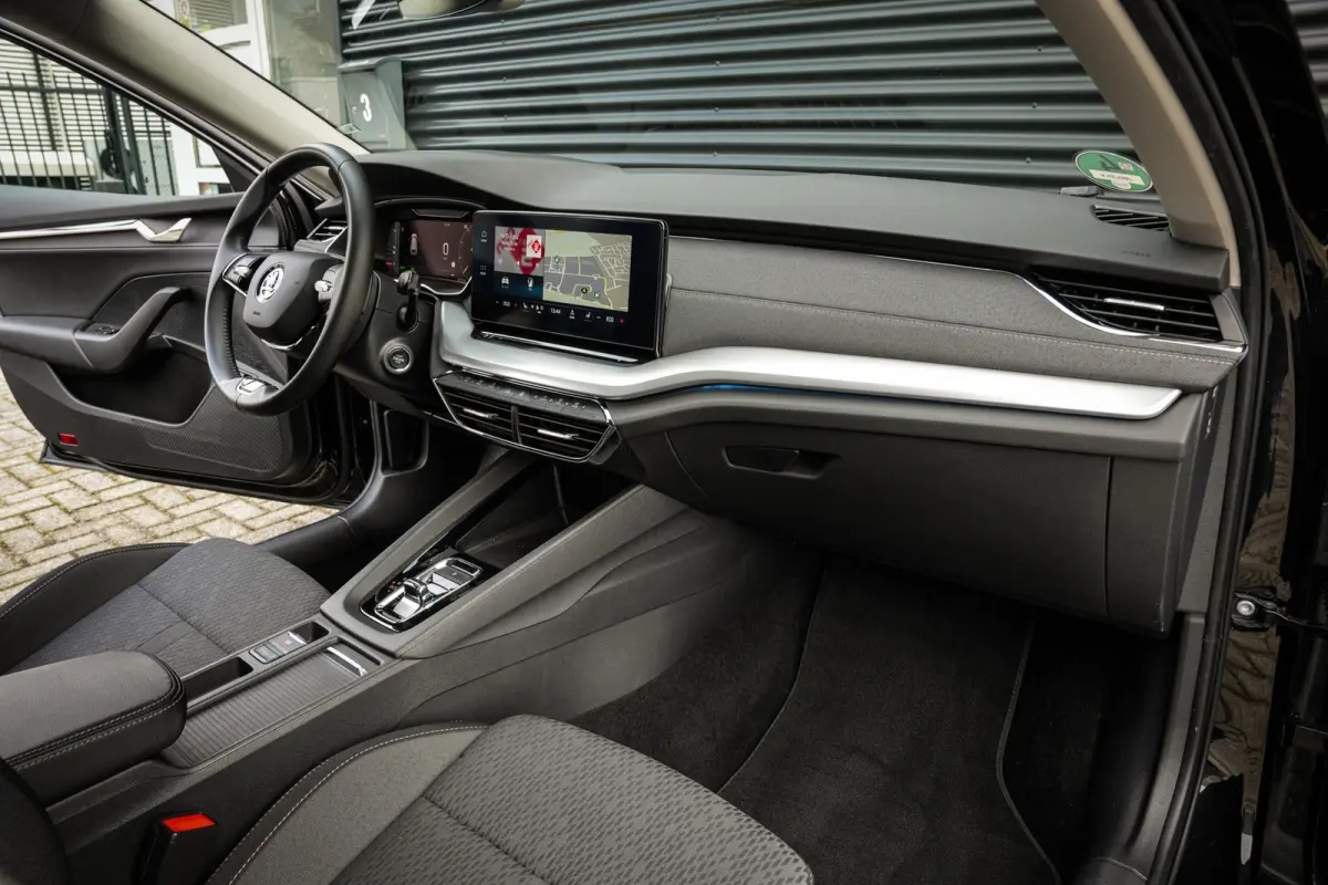 1.4 TSI iV PHEV Style | CarPlay | ACC | Virtual cockpit | Navi | Clima | Metallic |