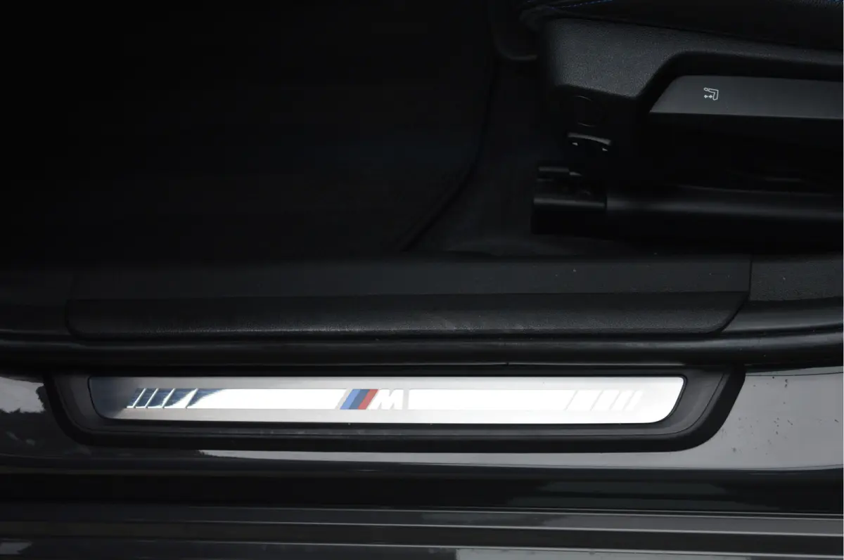 318i Business Edition | M-PAKKET | SCHUIFDAK | HIFI | CAMERA |