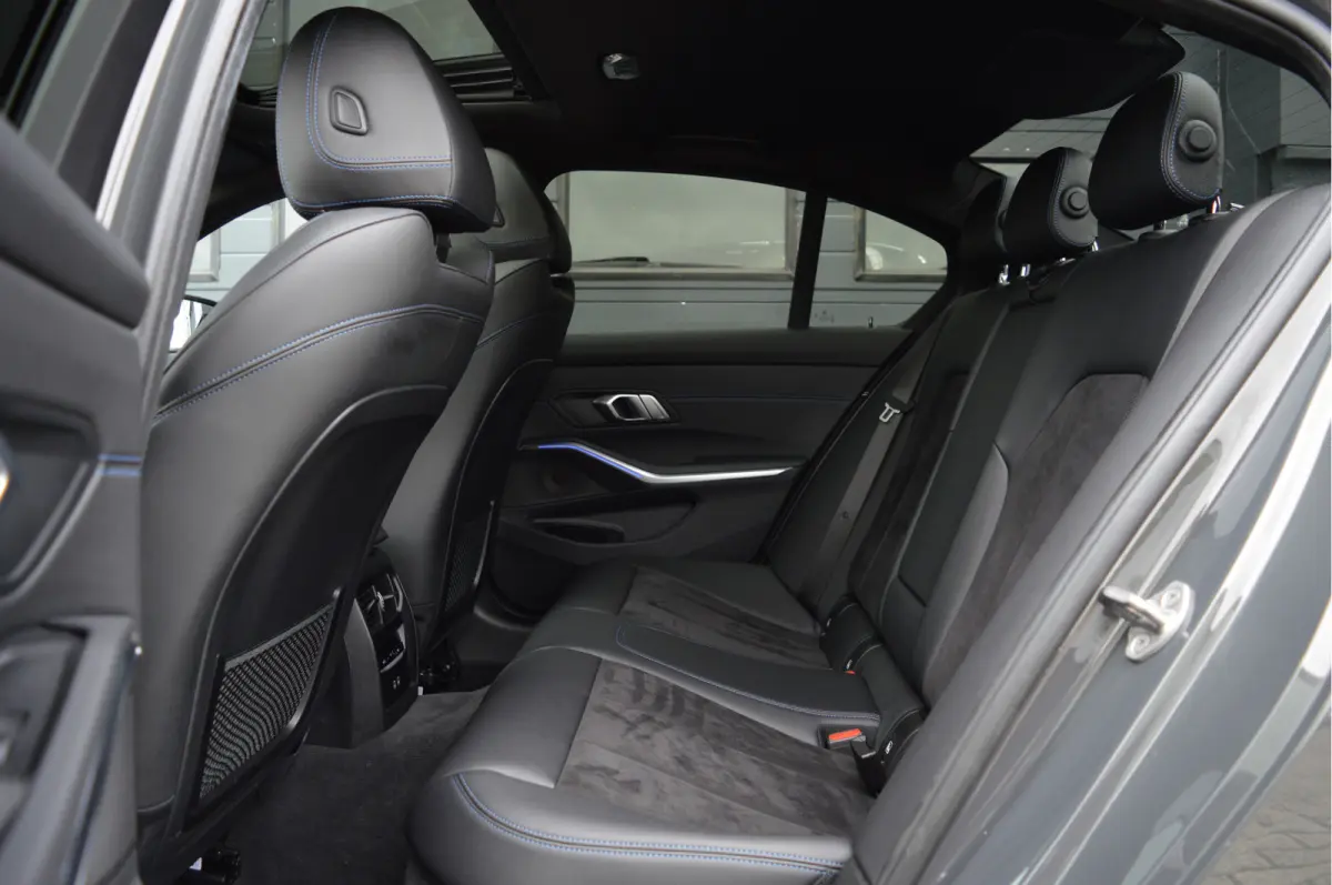 318i Business Edition | M-PAKKET | SCHUIFDAK | HIFI | CAMERA |