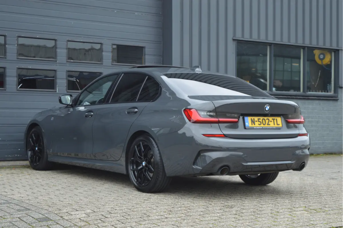 318i Business Edition | M-PAKKET | SCHUIFDAK | HIFI | CAMERA |