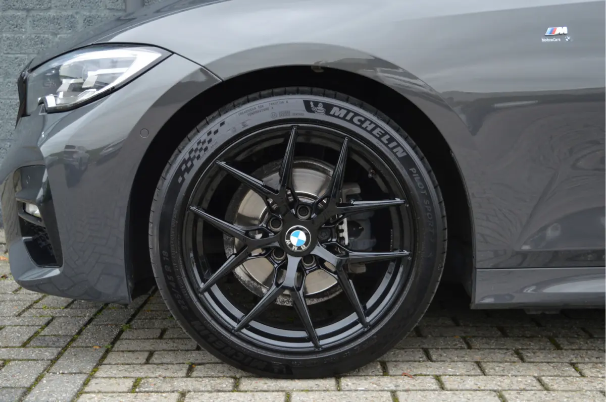 318i Business Edition | M-PAKKET | SCHUIFDAK | HIFI | CAMERA |