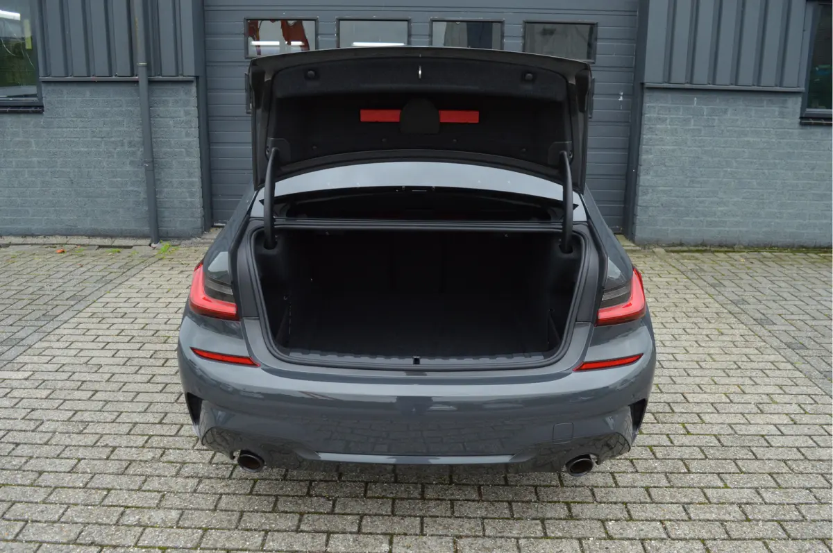 318i Business Edition | M-PAKKET | SCHUIFDAK | HIFI | CAMERA |
