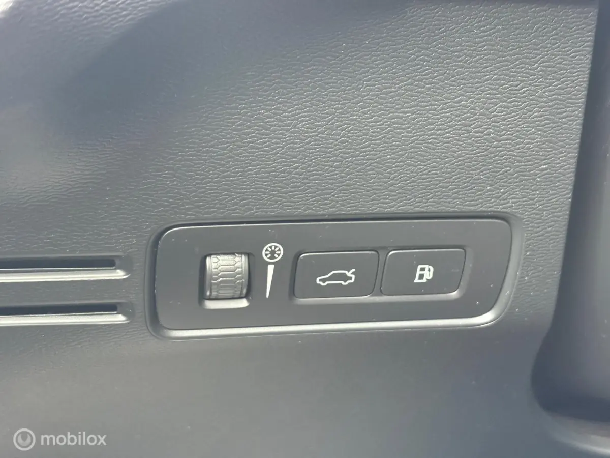 1.5 T5 Recharge|PHEV|360|KEYLESS|LED|DAB+|CARPLAY