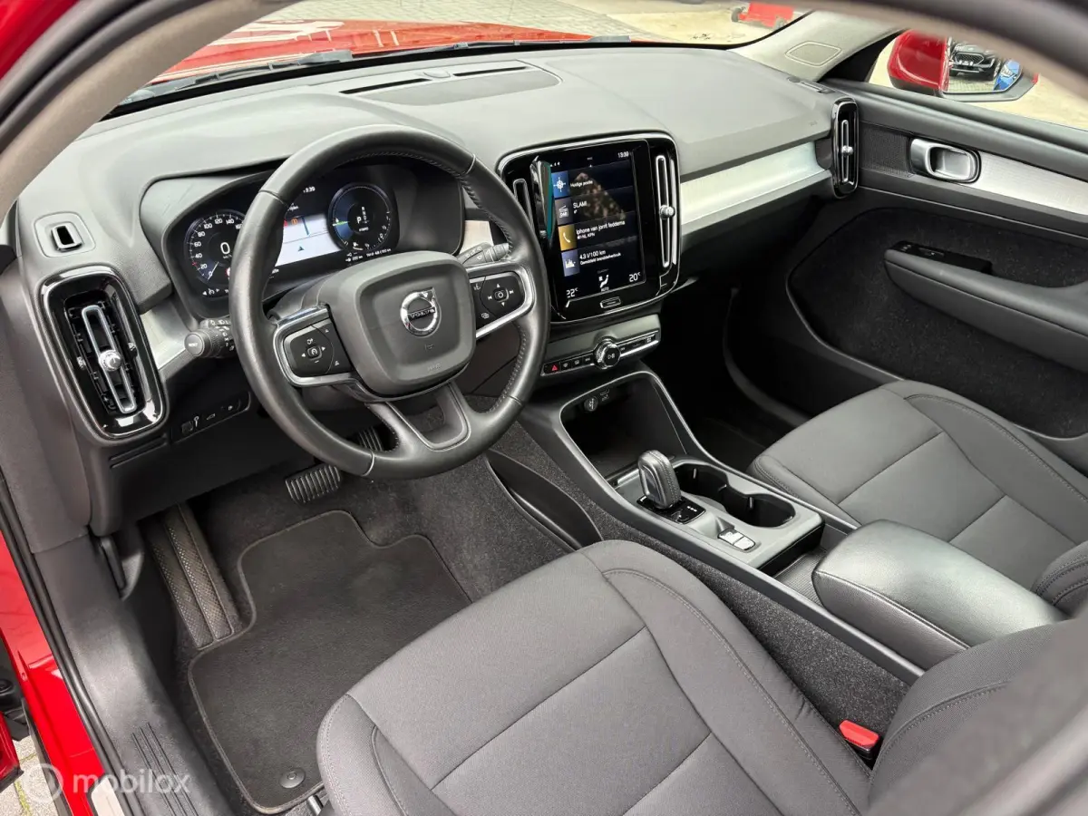 1.5 T5 Recharge|PHEV|360|KEYLESS|LED|DAB+|CARPLAY