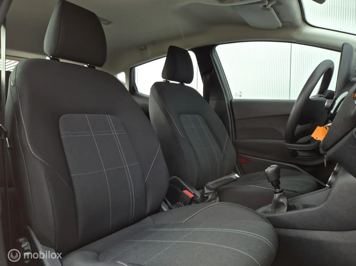 1.0 ECOBOOST CONNECTED/CRUISE/CARPLAY/BLUETOOTH/LANE ASSIST