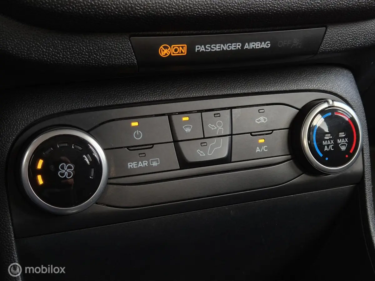 1.0 ECOBOOST CONNECTED/CRUISE/CARPLAY/BLUETOOTH/LANE ASSIST
