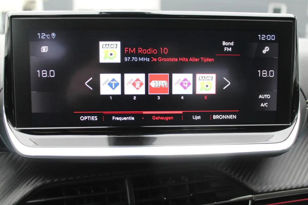 1.2 PureTech GT | Navi | Carplay | Camera