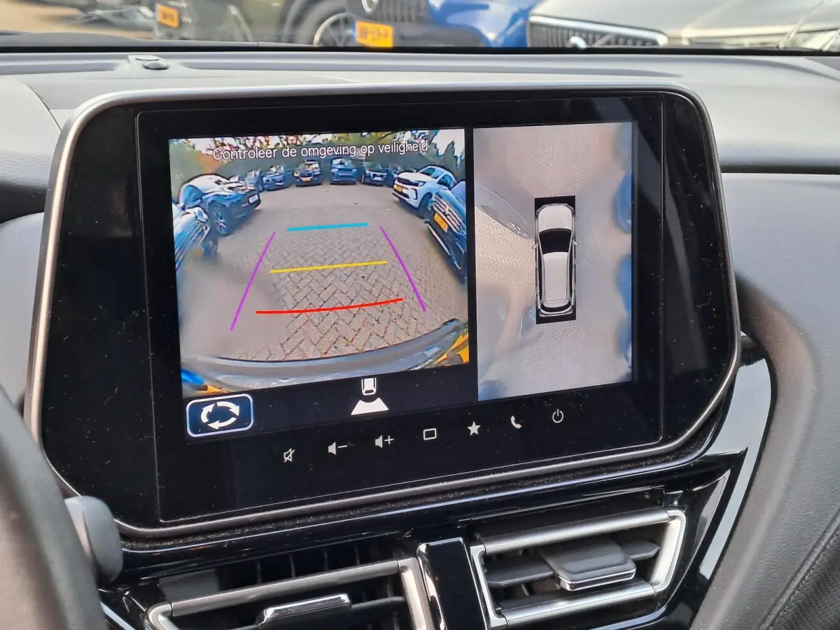 1.5 Hybrid Style | NAVIGATIE | CAMERA | STOELVERWARMING | PARKEERSENSOREN | KEY-LESS ENTRY EN START