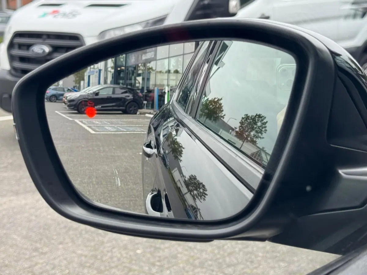 1.2 GS Line | NAP | LED | 360 Camera | Parksens | Carplay | Leder | BTW |