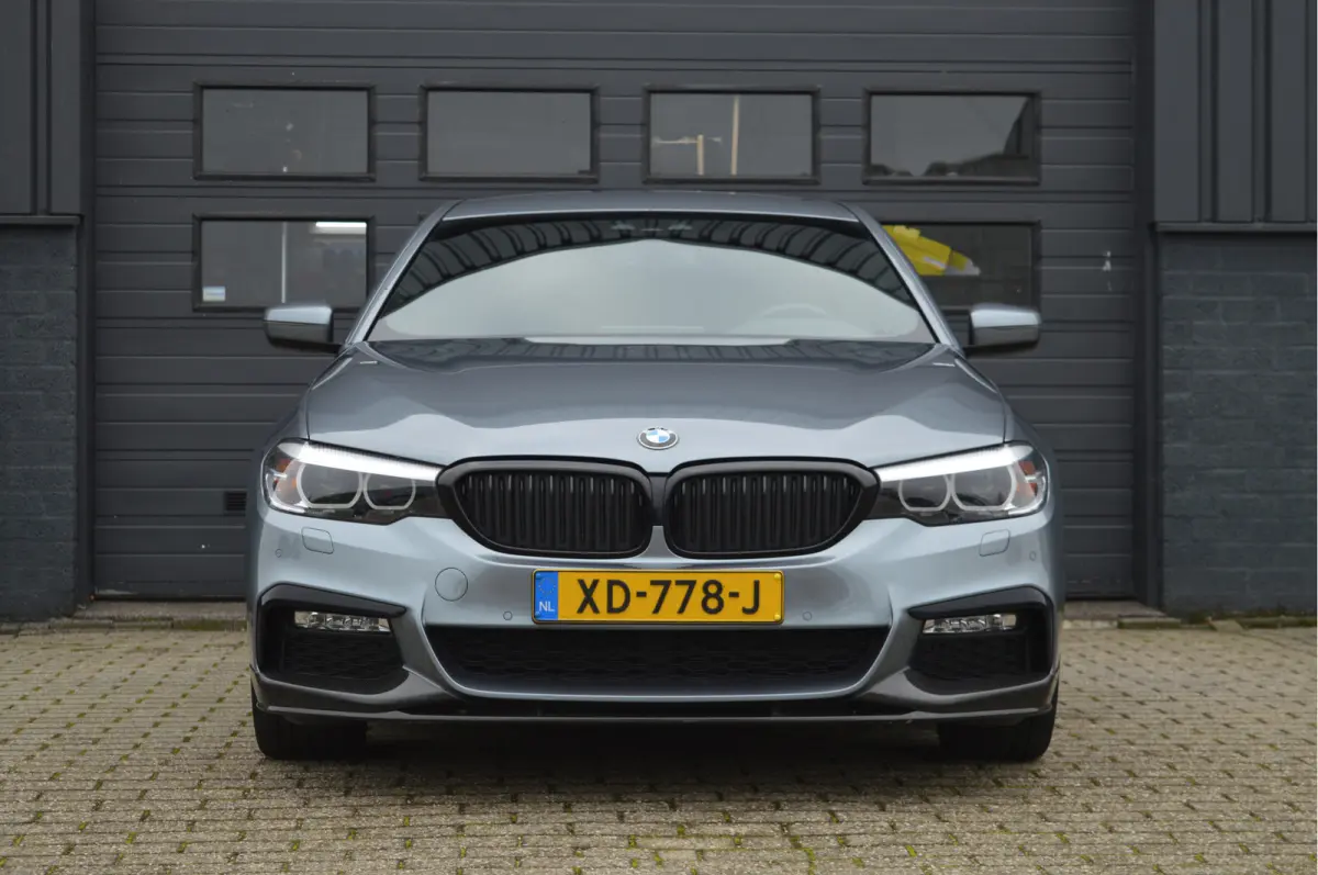 520i High Executive | M-PAKKET | HIFI | CAMERA | TREKHAAK |