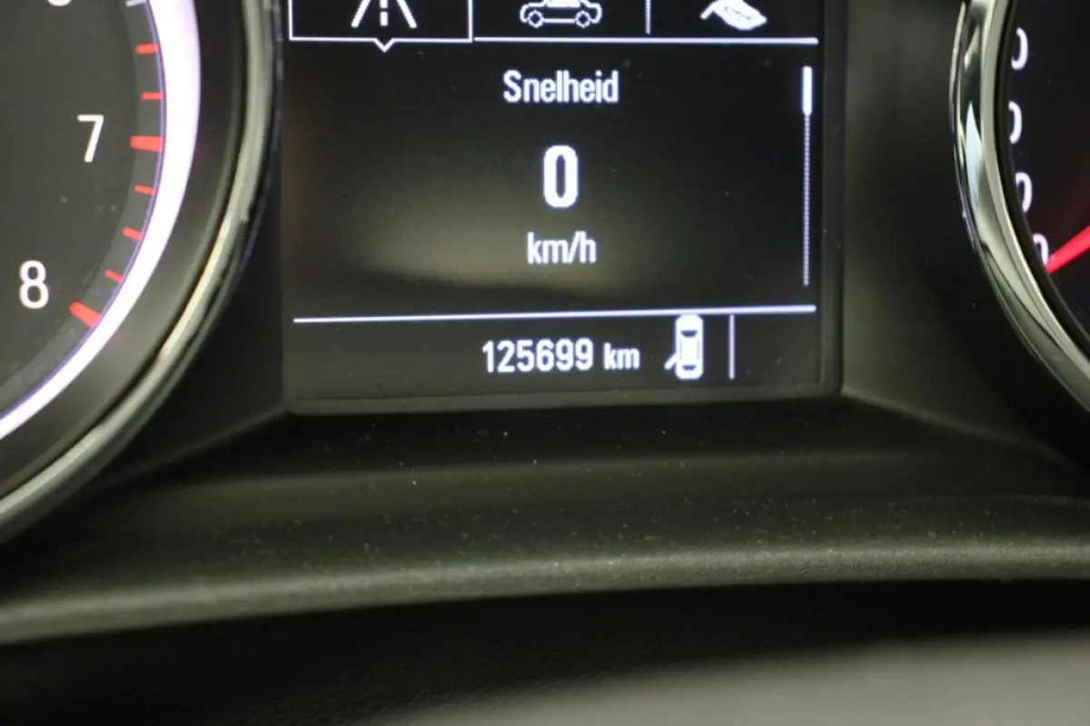1.0 Turbo 120 Jaar Edition - Carplay, Cruise, Trekhaak