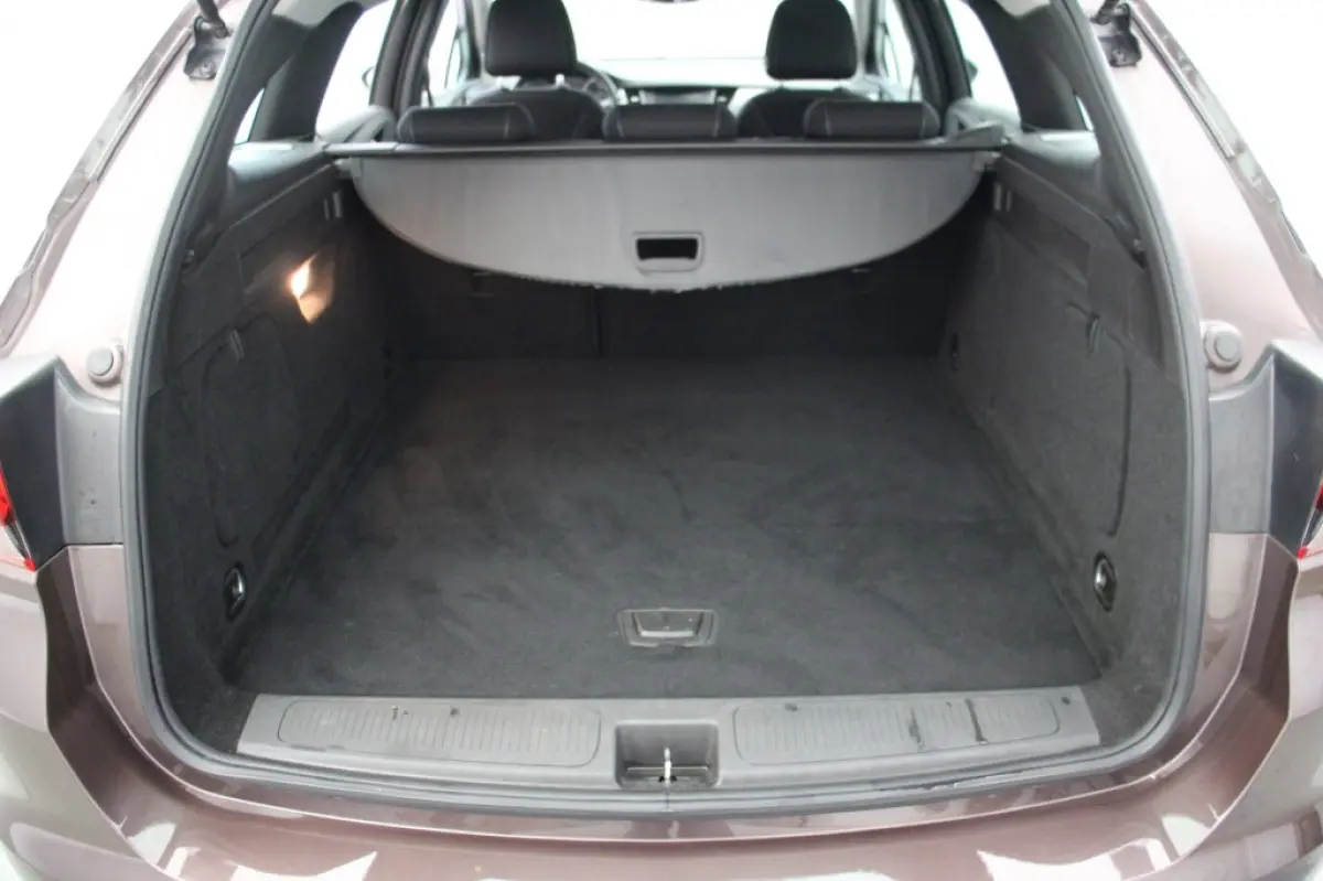 1.0 Turbo 120 Jaar Edition - Carplay, Cruise, Trekhaak
