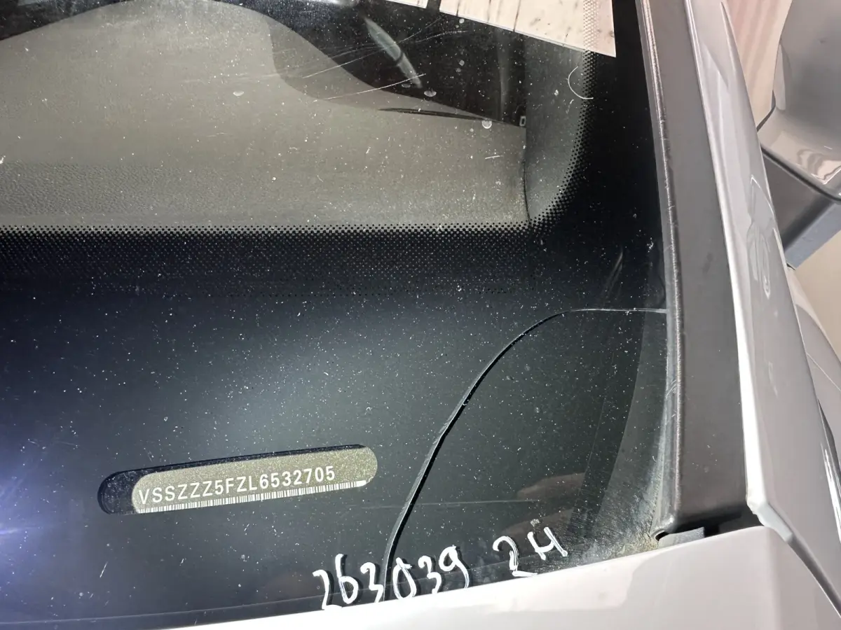 1.5 TSI FR Business Intense (INCL.BTW) *LEATHER-MICROFIBRE | FULL-LED | DIGI-COCKPIT | BEATS-AUDIO | TOP-VIEW | KEYLESS | CARPLAY | NAVI-FULLMAP | DAB+ | SPORT-SEATS | PRIVACY-GLASS | ECC | 