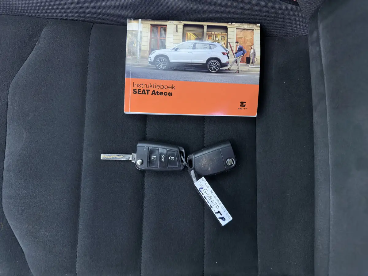 1.5 TSI FR Business Intense (INCL.BTW) *LEATHER-MICROFIBRE | FULL-LED | DIGI-COCKPIT | BEATS-AUDIO | TOP-VIEW | KEYLESS | CARPLAY | NAVI-FULLMAP | DAB+ | SPORT-SEATS | PRIVACY-GLASS | ECC | 