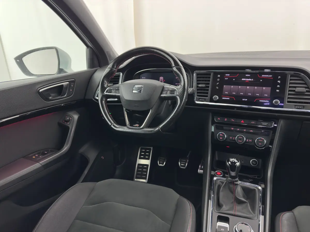 1.5 TSI FR Business Intense (INCL.BTW) *LEATHER-MICROFIBRE | FULL-LED | DIGI-COCKPIT | BEATS-AUDIO | TOP-VIEW | KEYLESS | CARPLAY | NAVI-FULLMAP | DAB+ | SPORT-SEATS | PRIVACY-GLASS | ECC | 