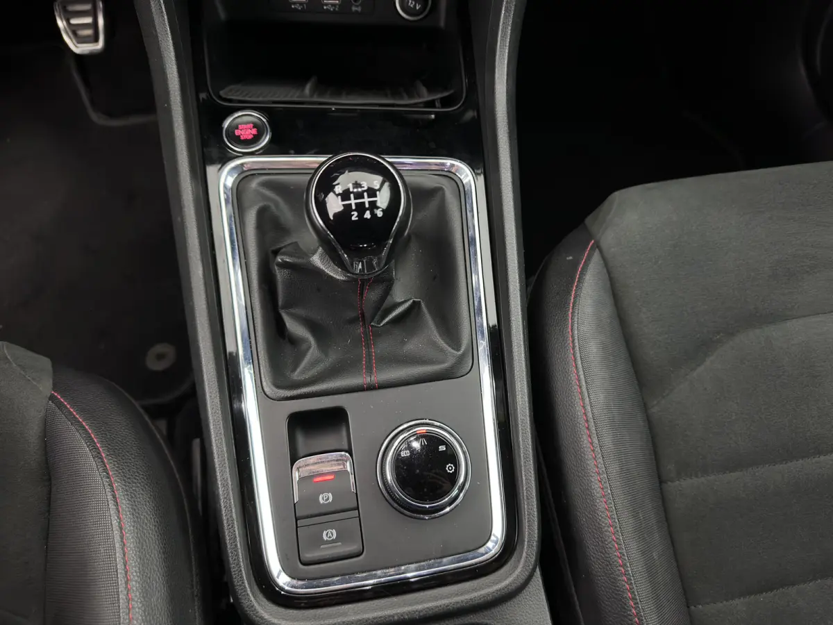 1.5 TSI FR Business Intense (INCL.BTW) *LEATHER-MICROFIBRE | FULL-LED | DIGI-COCKPIT | BEATS-AUDIO | TOP-VIEW | KEYLESS | CARPLAY | NAVI-FULLMAP | DAB+ | SPORT-SEATS | PRIVACY-GLASS | ECC | 