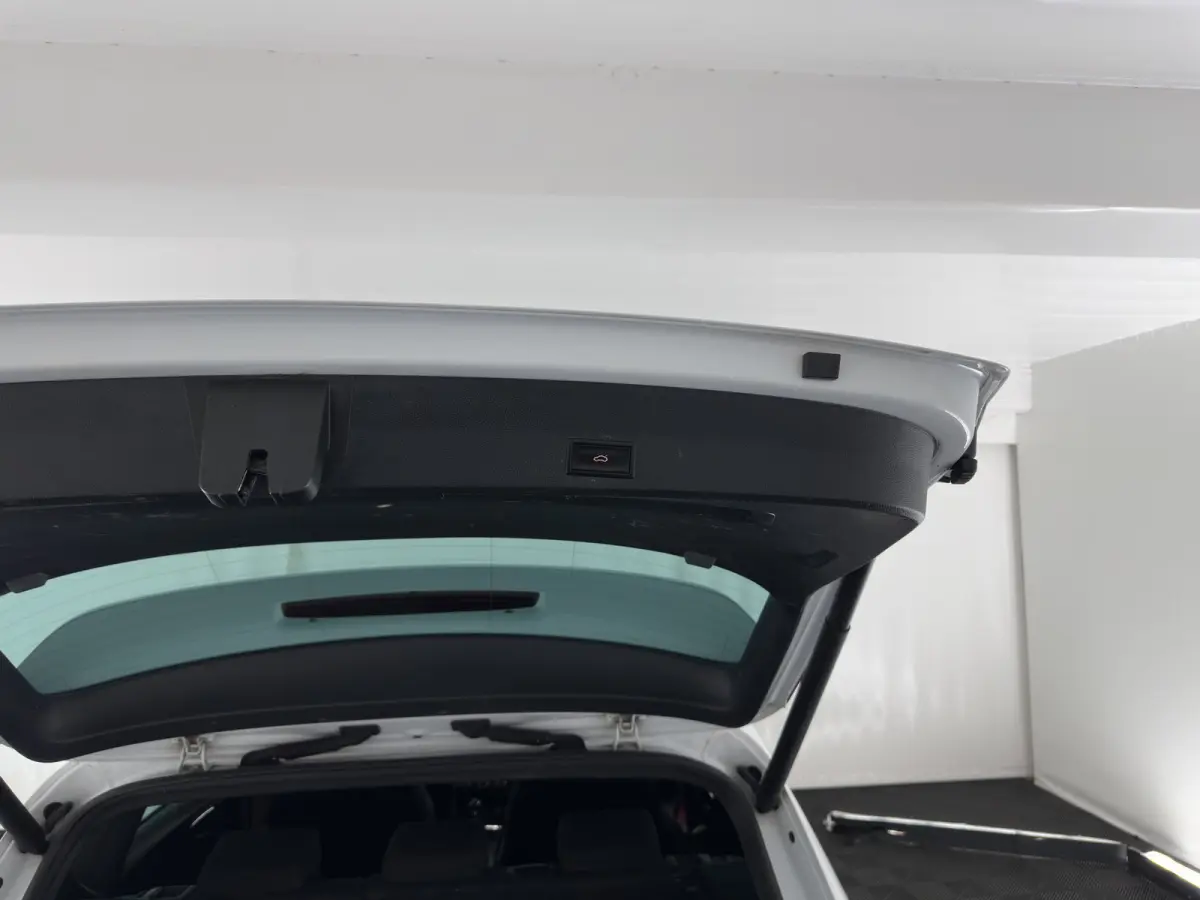 1.5 TSI FR Business Intense (INCL.BTW) *LEATHER-MICROFIBRE | FULL-LED | DIGI-COCKPIT | BEATS-AUDIO | TOP-VIEW | KEYLESS | CARPLAY | NAVI-FULLMAP | DAB+ | SPORT-SEATS | PRIVACY-GLASS | ECC | 