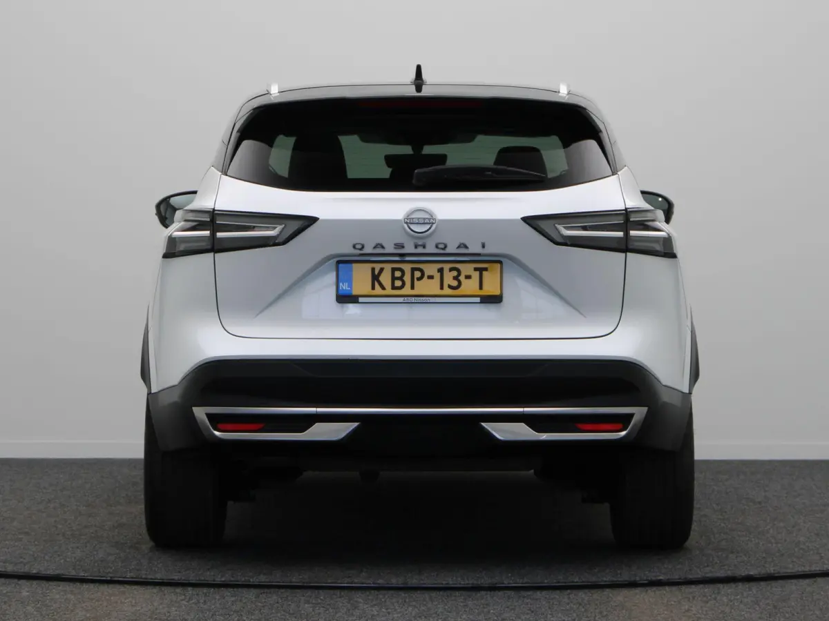 158pk MHEV Xtronic N-Connecta | Panoramadak | Pilot Assist | Elektrische achterklep | Head-up Display | Stoel, stuur en voorruit verwarming  | Rondomzicht camera |