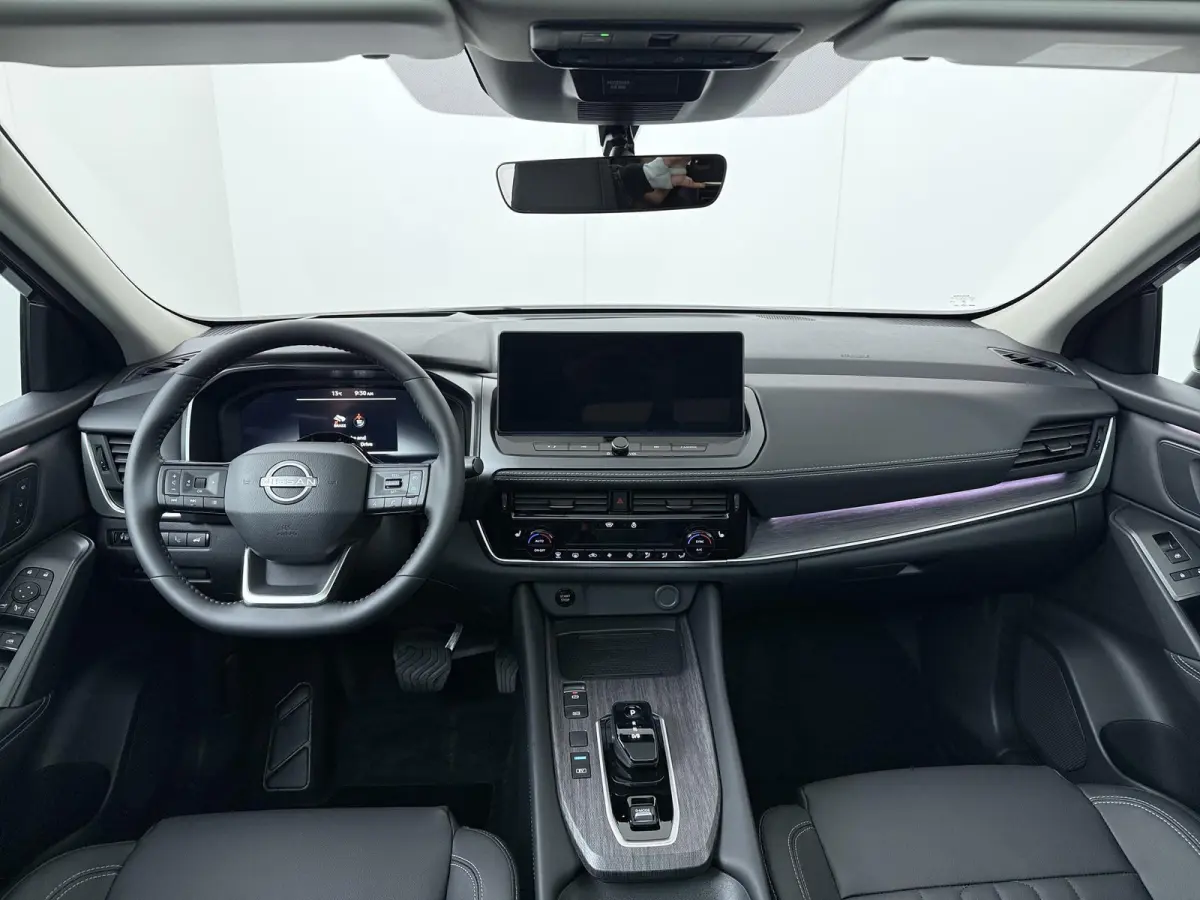 1.5 e-Power Tekna | €4.000,- Voorraadvoordeel | Modeljaar 2026 | Pro-Pilot | Cold pack | Panoramadak | Elektrisch verstelbare bestuurdersstoel + memory | Heads-up display