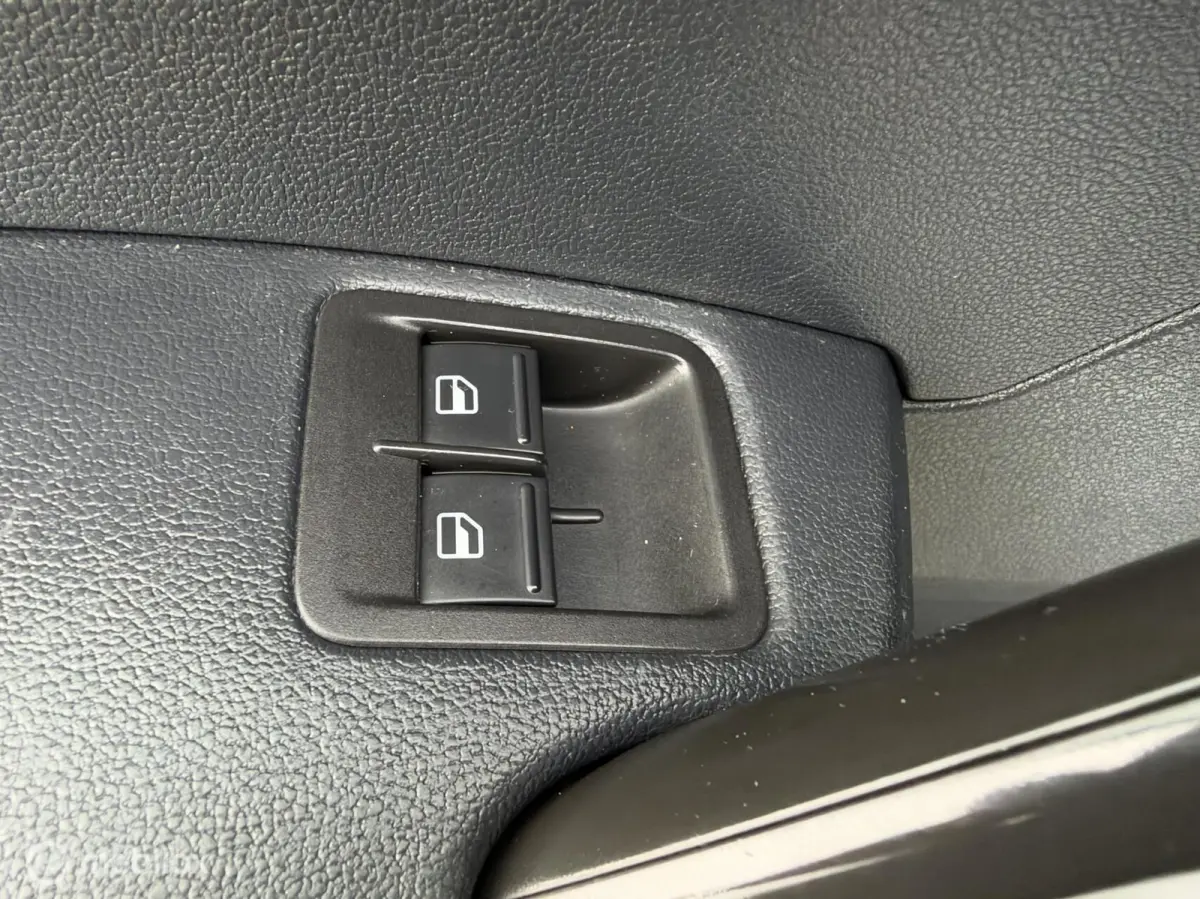 Bestel 2.0 TDI L1H1 BMT trend line 105 pk