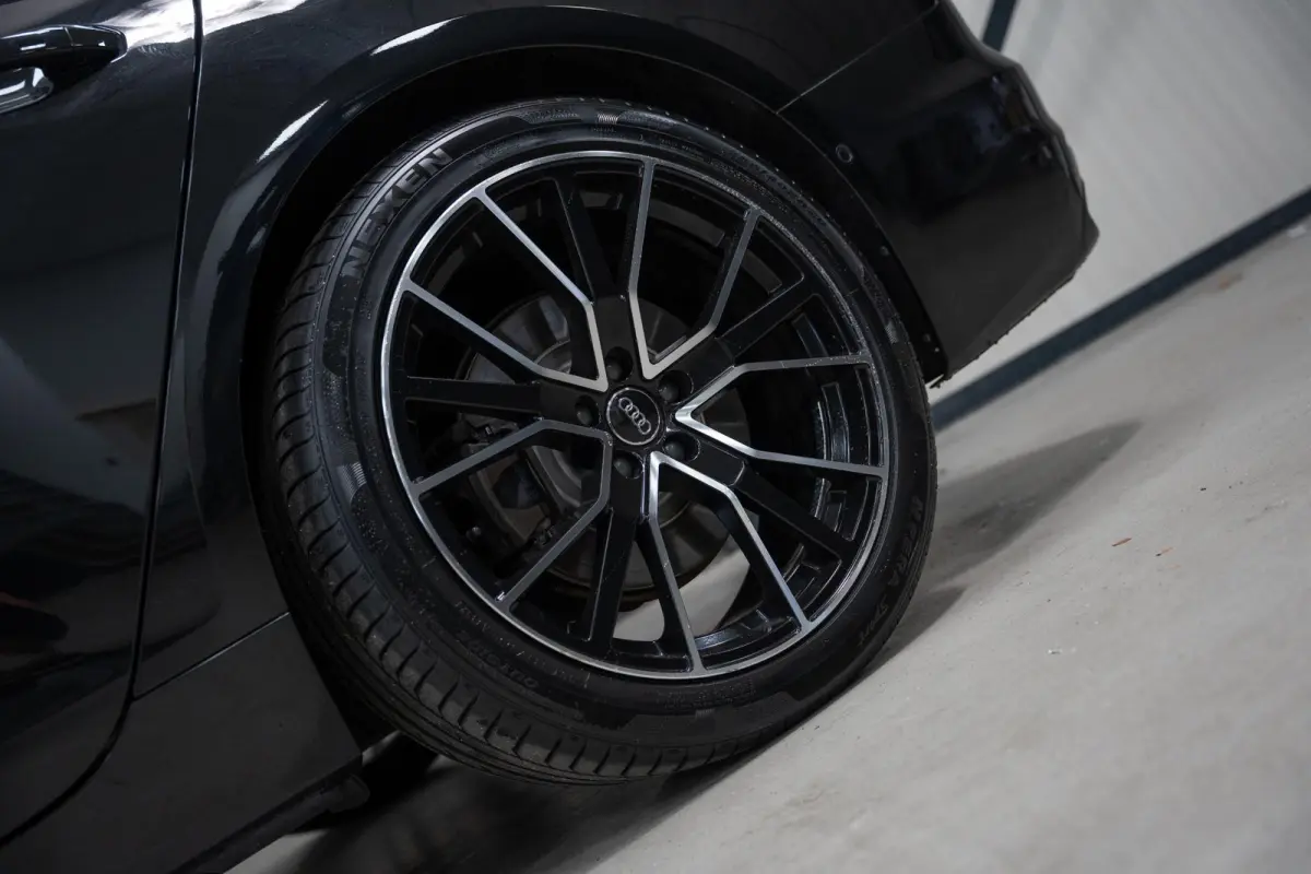 50 TDI quattro S-line*ACC*PANO*MASSAGE**HAAK*B&O*