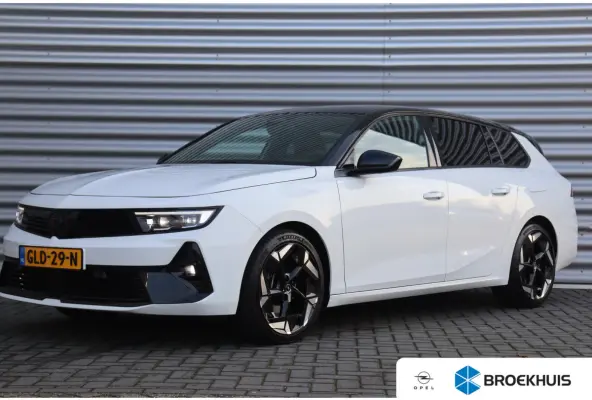 1.6 PLUG IN HYBRID 225PK GSE / NAVI / ALCANTARA / CLIMA / LED / PDC / 18" LMV / CAMERA / HUD / ADAPT. CRUISECONTROL / WINTERPAKKET / UNIEK / NIEUWSTAAT !!