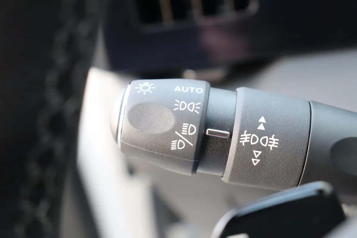 1.6 PLUG IN HYBRID 225PK GSE / NAVI / ALCANTARA / CLIMA / LED / PDC / 18" LMV / CAMERA / HUD / ADAPT. CRUISECONTROL / WINTERPAKKET / UNIEK / NIEUWSTAAT !!