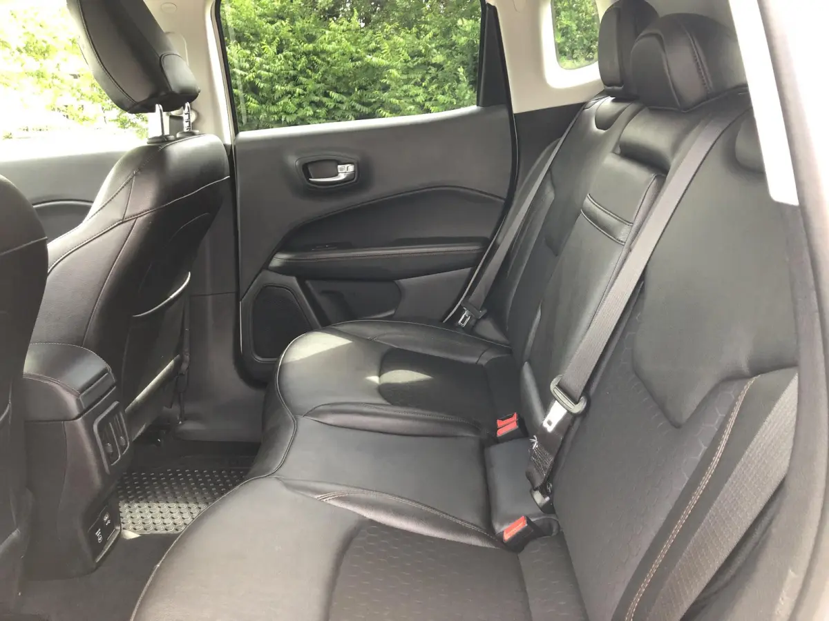 1.3T Limited AUTOMAAT|NAVI|CLIMATE|APPLE/ANDROID|CAMERA|PDC|18"