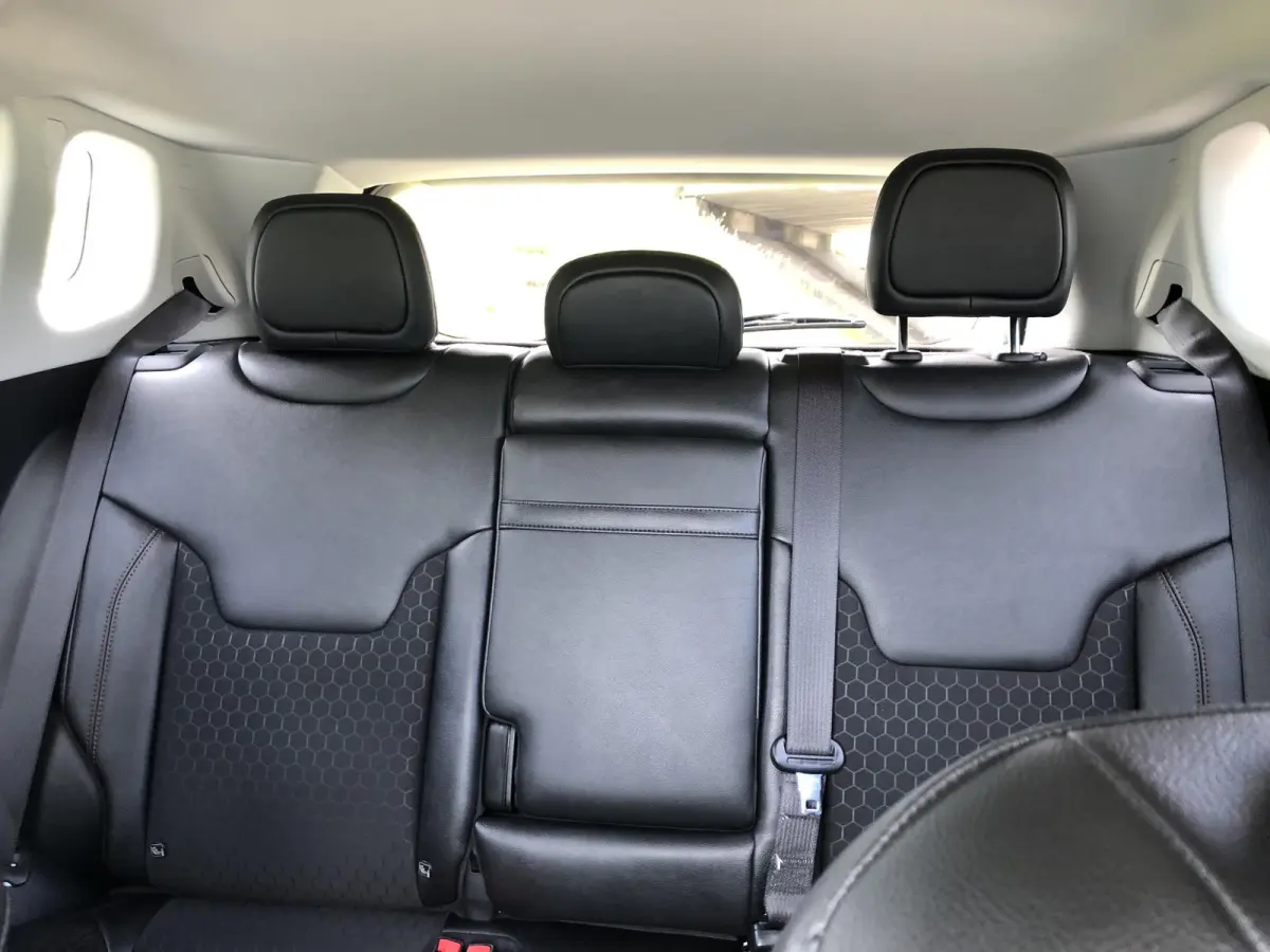 1.3T Limited AUTOMAAT|NAVI|CLIMATE|APPLE/ANDROID|CAMERA|PDC|18"