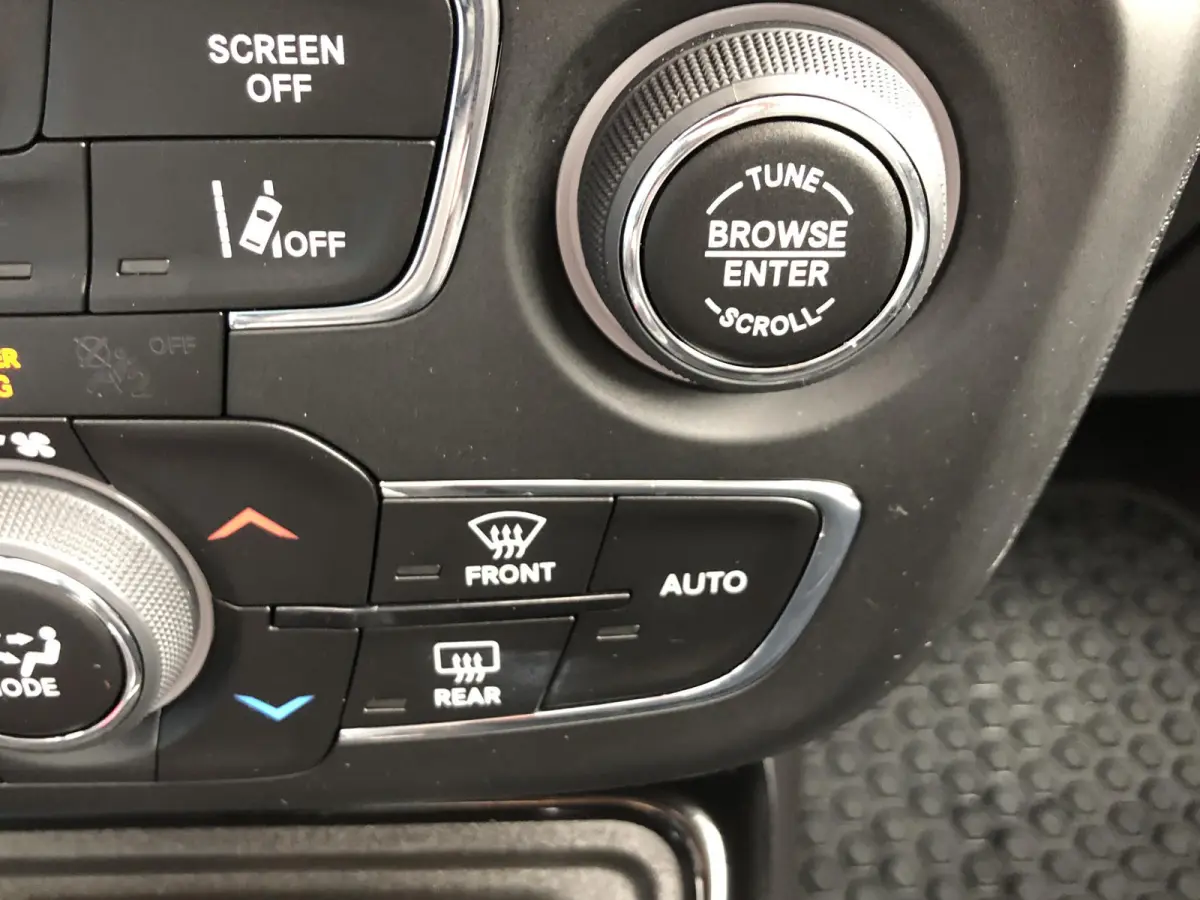 1.3T Limited DCT AUTOMAAT|NAVI|CLIMATE|APPLE/ANDROID|CAMERA|PDC|18"