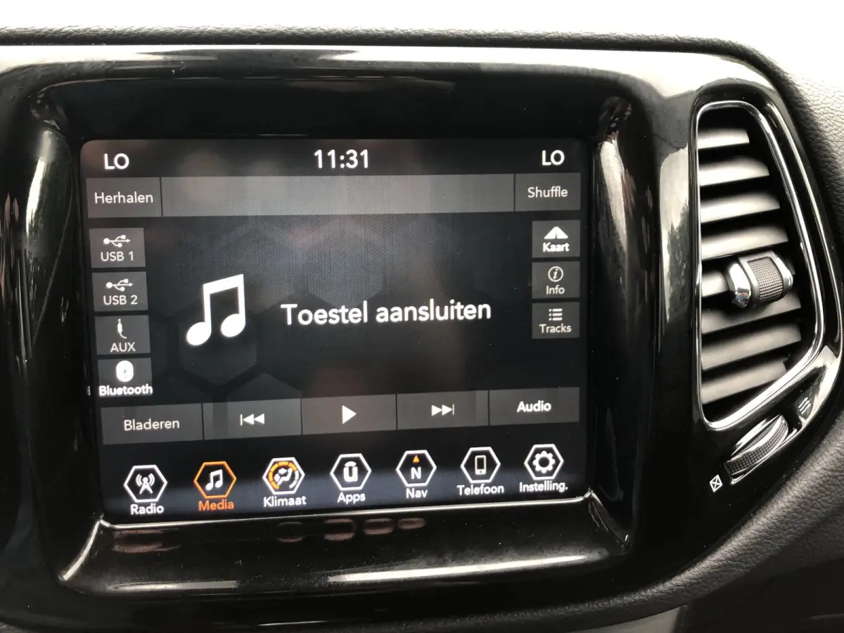 1.3T Limited DCT AUTOMAAT|NAVI|CLIMATE|APPLE/ANDROID|CAMERA|PDC|18"