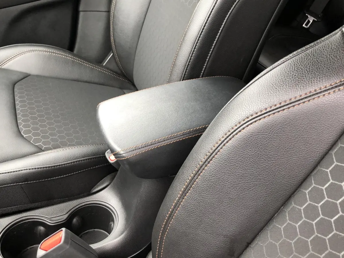 1.3T Limited DCT AUTOMAAT|NAVI|CLIMATE|APPLE/ANDROID|CAMERA|PDC|18"