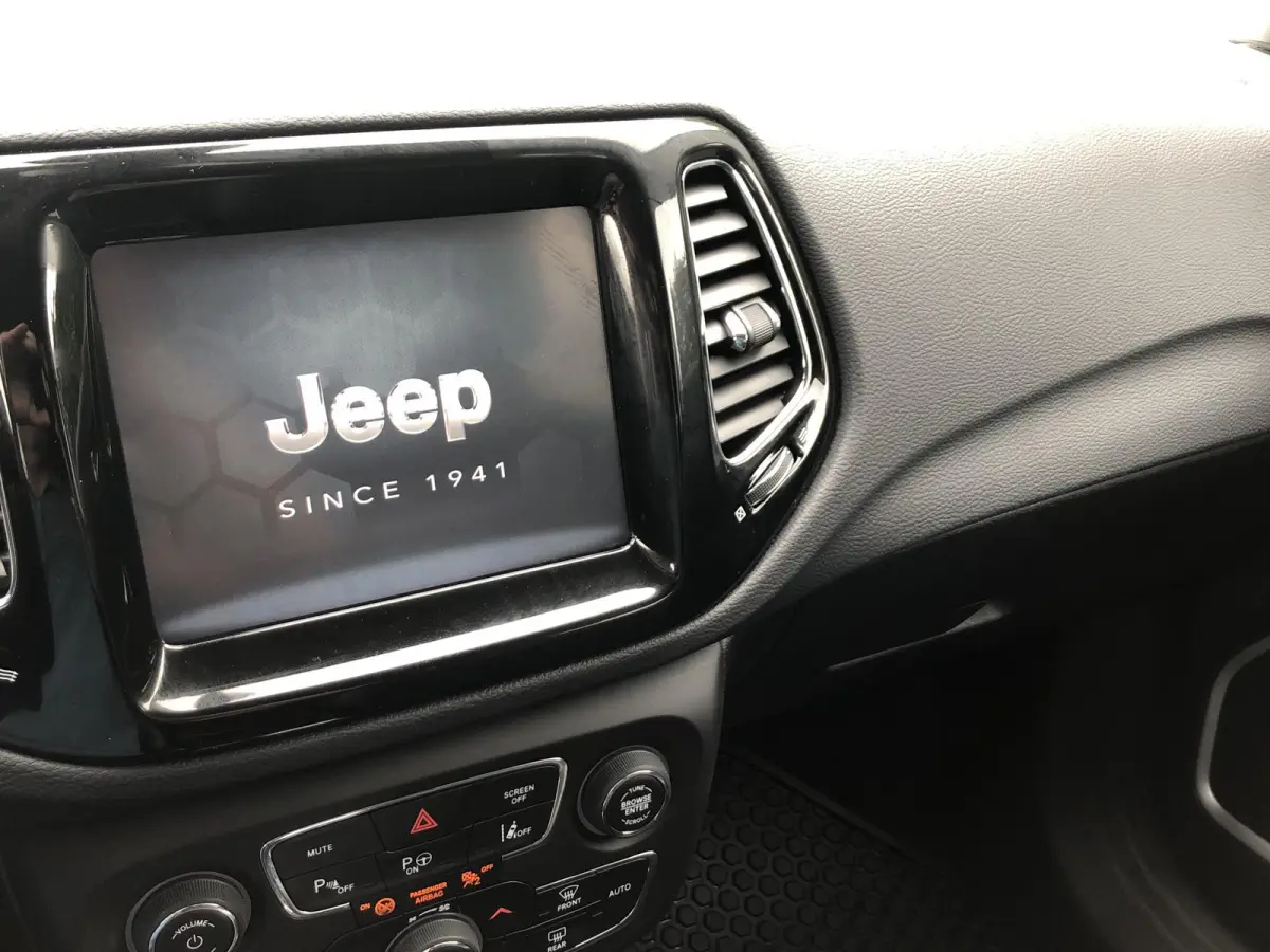 1.3T Limited DCT AUTOMAAT|NAVI|CLIMATE|APPLE/ANDROID|CAMERA|PDC|18"