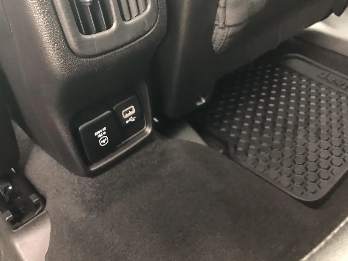 1.3T Limited DCT AUTOMAAT|NAVI|CLIMATE|APPLE/ANDROID|CAMERA|PDC|18"