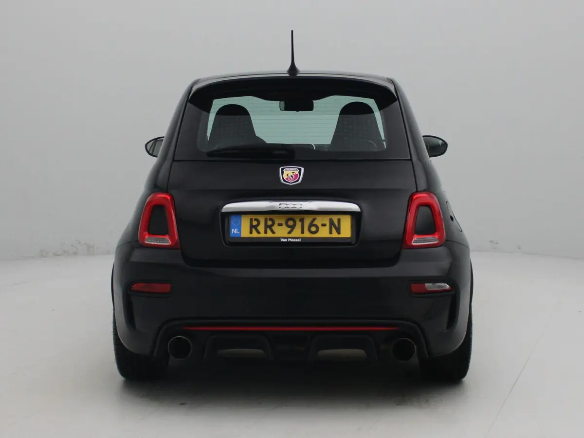1.4 T-Jet Abarth Elaborabile | Airconditioning | Parkeersensoren | Lichtmetalen Velgen |