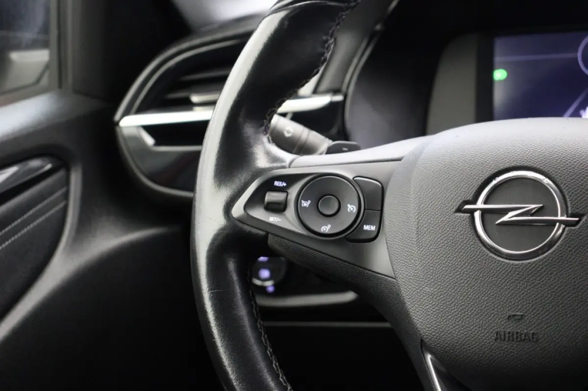 1.2 Elegance Automaat - Digitaal Cockpit, Carplay, Cruise