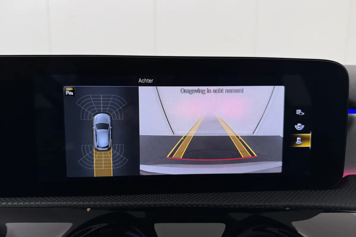 180 AMG Night-Pack Camera Dodehoek Sfeerverlichting