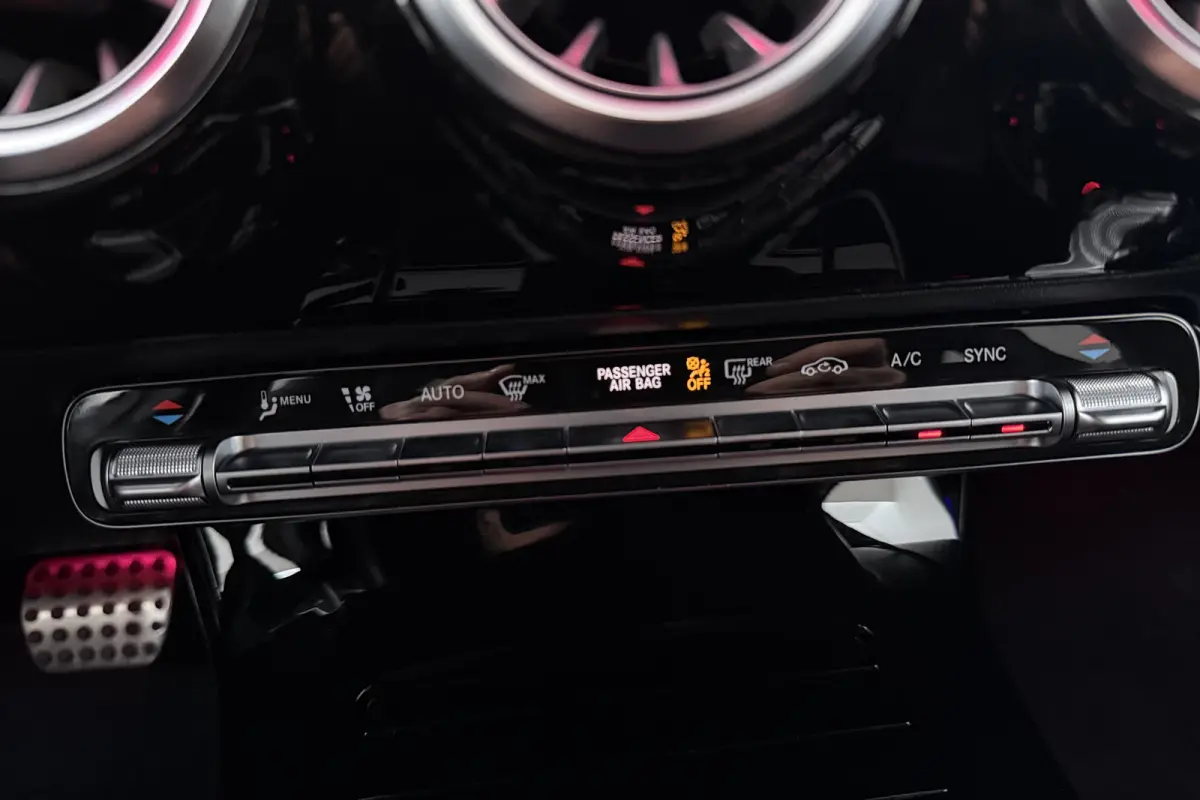 180 AMG Night-Pack Camera Dodehoek Sfeerverlichting