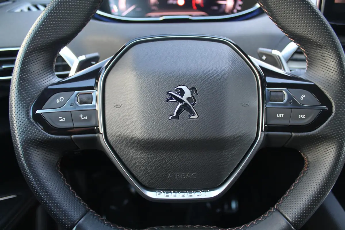 1.2 PureTech GT | Automaat | Navi | Camera | Stoelverwarming