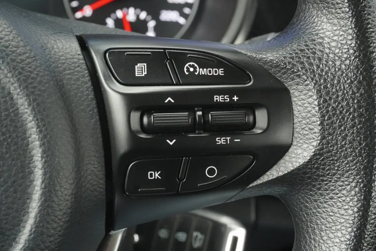 1.0 DPi ComfortLine / Airco / Bluetooth / cruise control / = NOV-2022 ! SUPER PRIJS