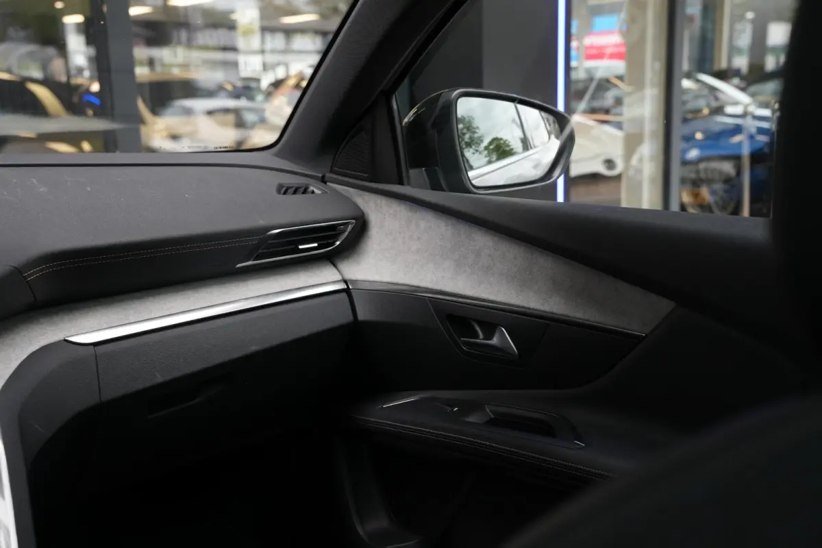 1.2 PureTech GT Panoramadak GT Line Camera Leer/Alcantara LED