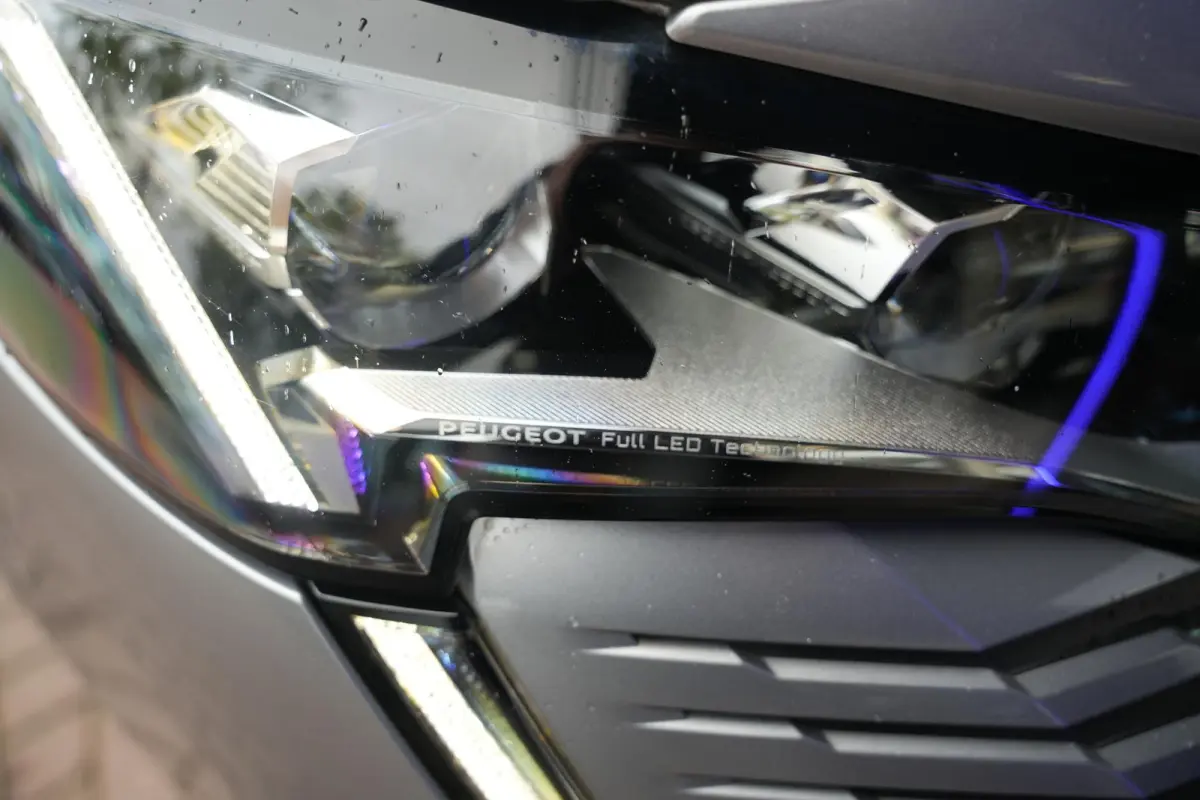 1.2 PureTech GT Panoramadak GT Line Camera Leer/Alcantara LED